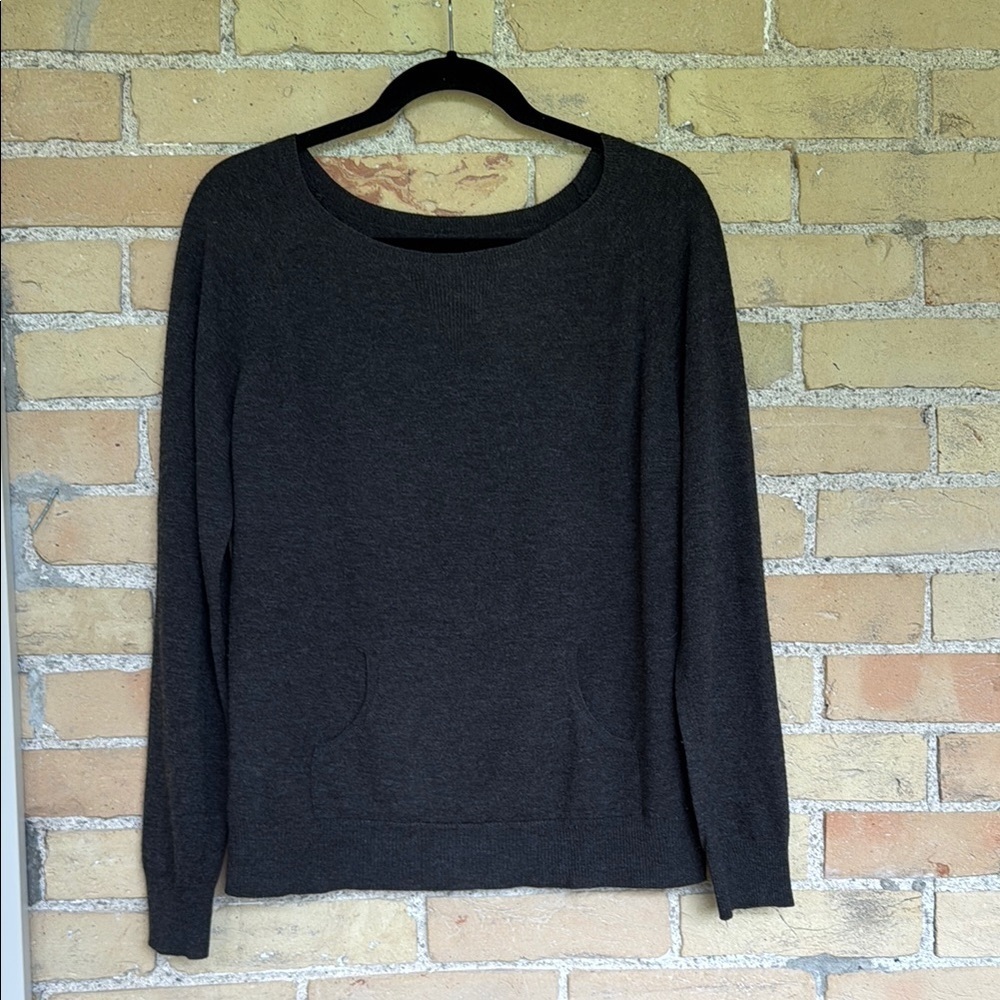 Fine Collection Dark Gray Wool and Cashmere Sweater